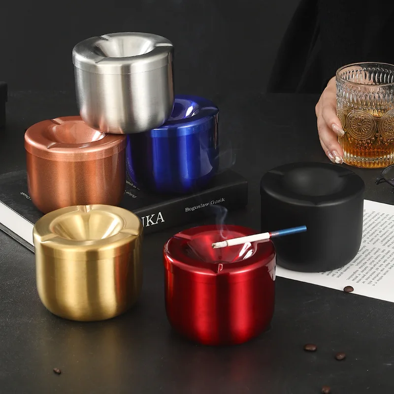 

New ashtray with lid stainless steel creative large personality home hotel restaurant Internet cafe anti-drop and windproof