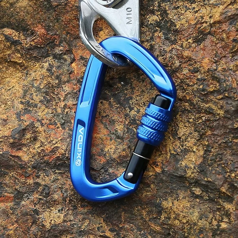 XINDA Rock Climbing Carabiner 25KN Safety D-Shape Buckle Screw Lock Spring-loaded Gate Aluminum Carabiner Outdoor Kits