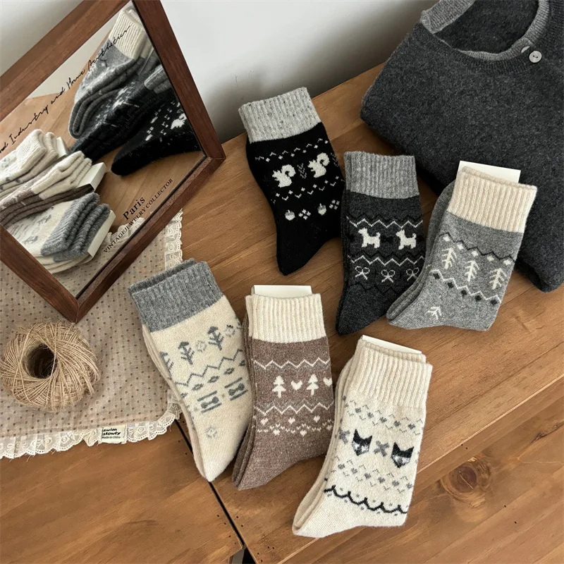 

12 pairs of women's autumn winter new Christmas animal mid tube women's socks warm simple comfortable casual socks