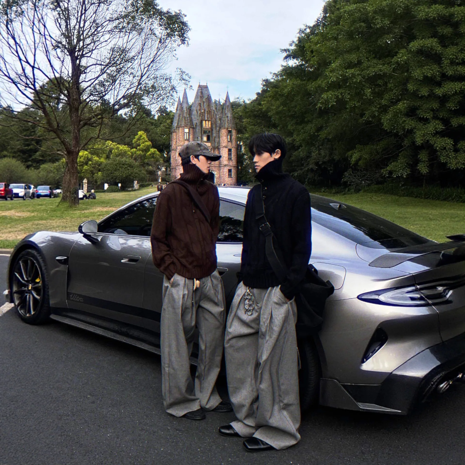 

2025 Winter New Fashion Retro Lapel Cardigan Sweater for Men and Women Loose Old Money Thick Knitted Jacket Boutique Clothing