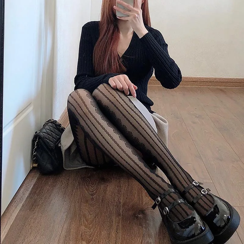 

Slim Fit Lace Sheer Girls Kawaii Tights Women Sweet Classic Big Dot Jacquard Lovely Pantyhose Y2K Retro Geometric Stripes Medias