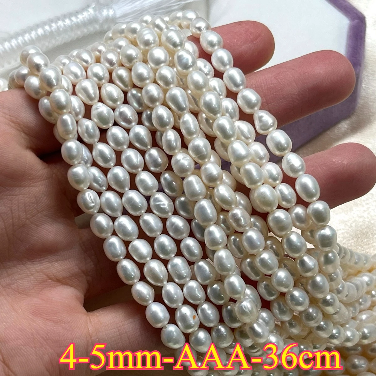 

Natural Freshwater Pearl 4-5mm AAA Factory Wholesale Rice Spacer Loose Bead Jewelry MakeDIY Necklace Bracelet Women Gift Wedding