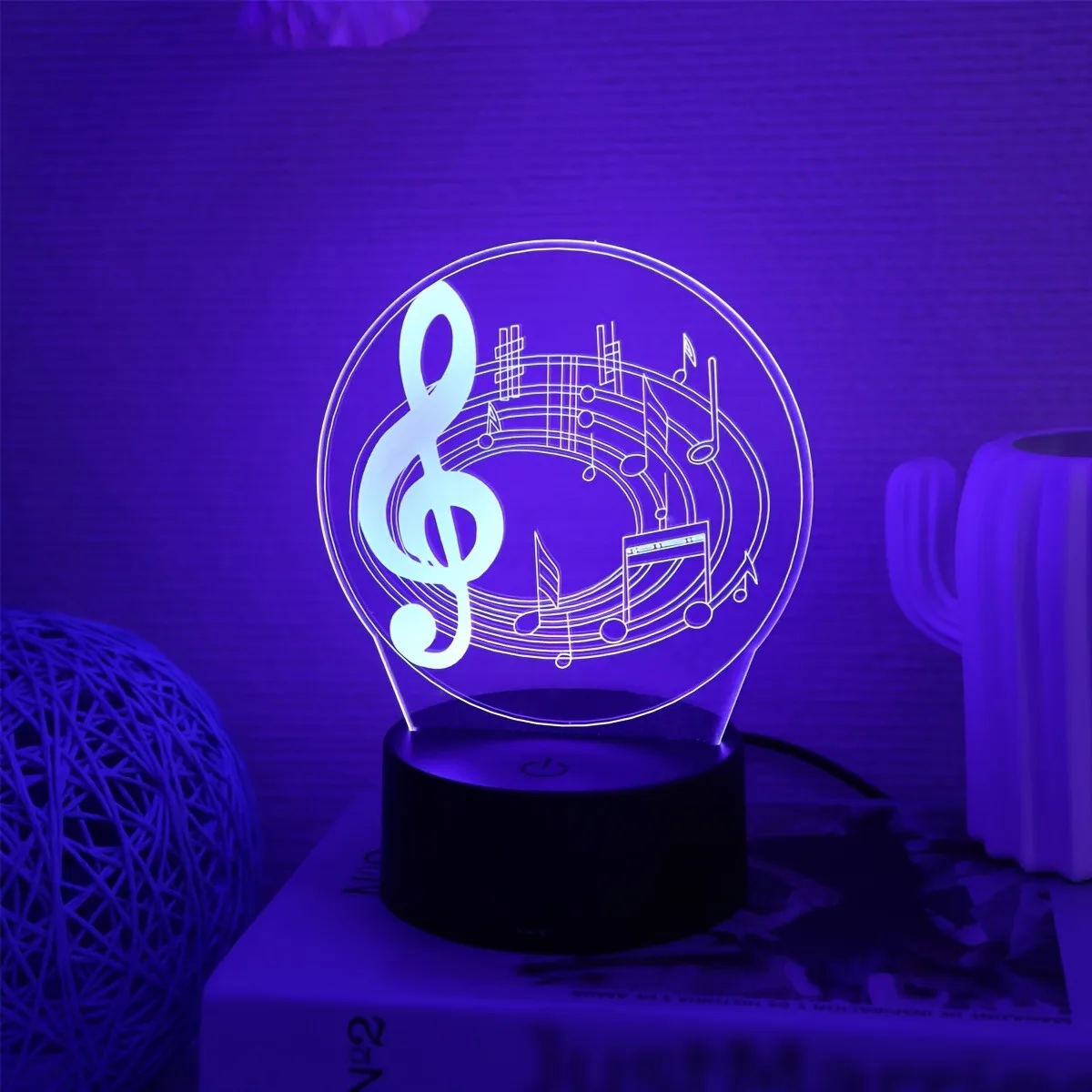 A big note shape USB 3D night light, musician collection lights, party, festival decorative lights, gift lights for friends.