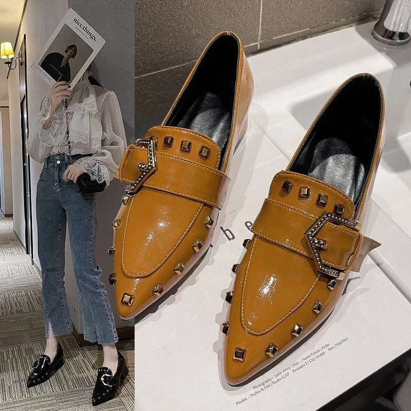 

2025 Spring Fashion Women's Shoes Luxury Design Rivet Metal buckle Pointed Toe leather shoes Female Casual office Party Shoes