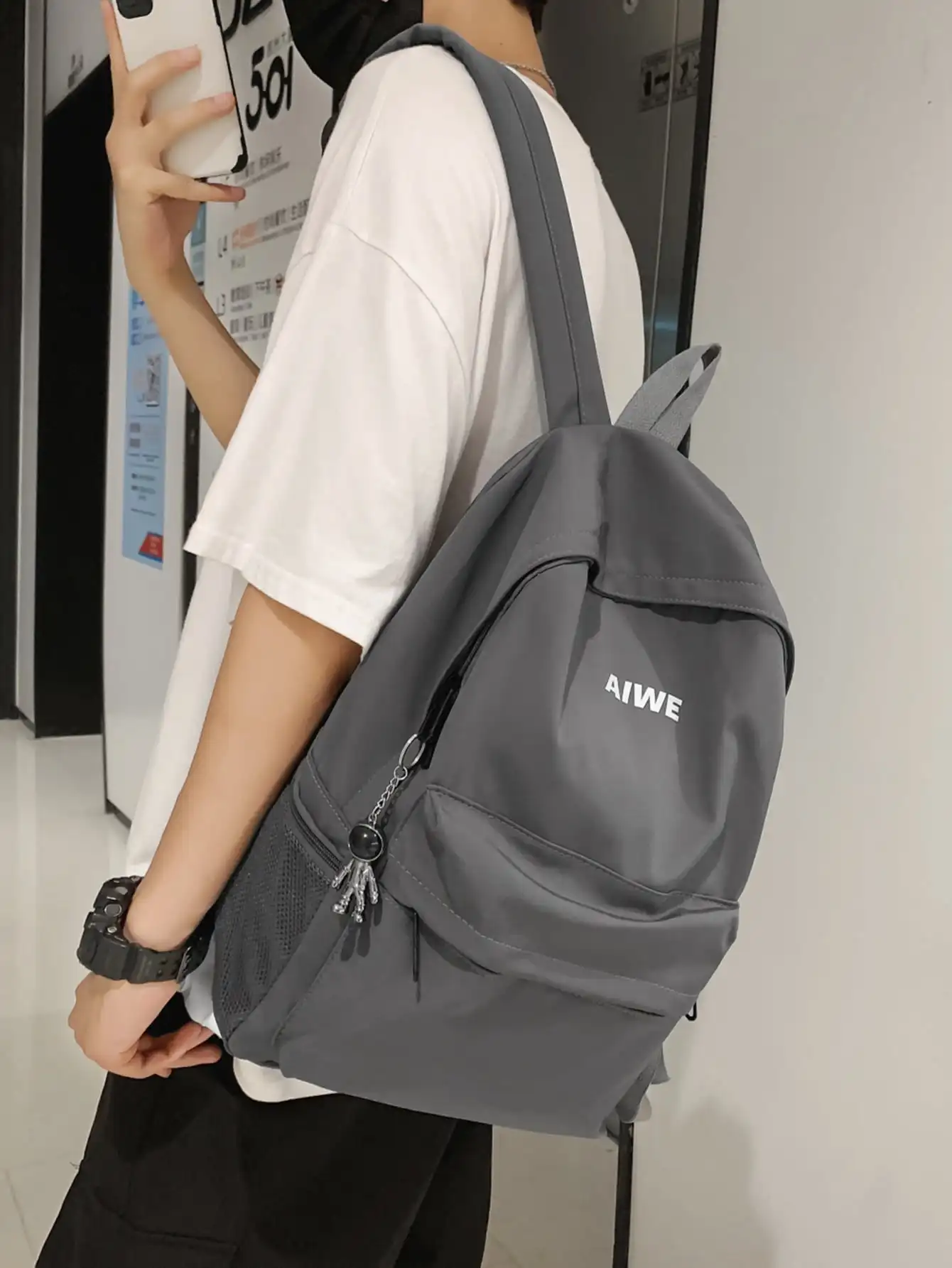 Minimalist Solid Color Nylon Backpack With Peach Tree Key Chain Christmas Men Bag Vacation Travel Essentials Dad Gifts sg2212245523004200