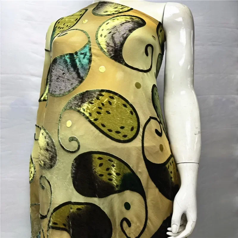 

5 ярдов, нигерийская флокированная бархатная кружевная ткань с блестками, байковая африканская тяжелая бусина и жемчуг для женщин, вечерние платья 12L89101