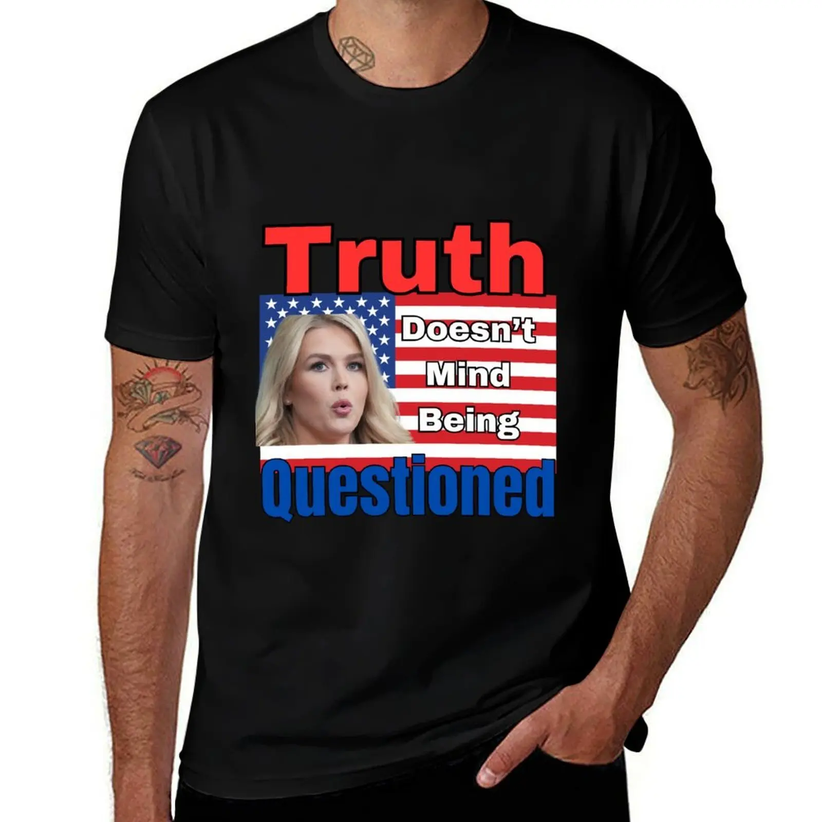 Karoline Leavitt Press Secretary Smart Leader T-Shirt Holiday Party for Men T-Shirt