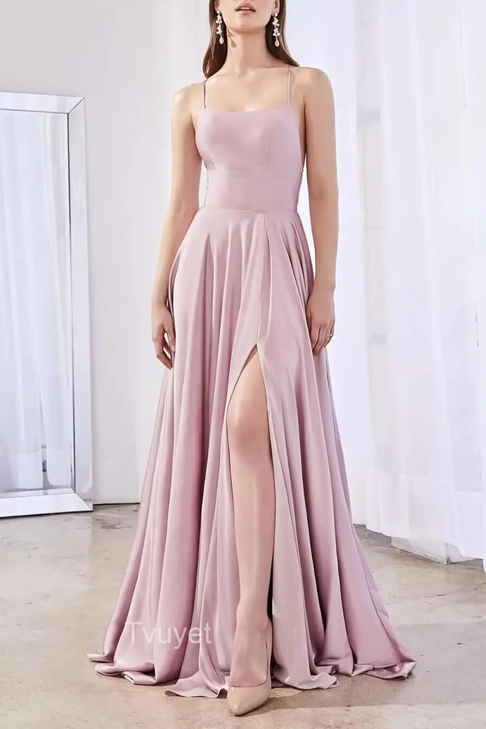 ثوب حفلة من الساتان طويل مع جيوب وأشرطة كتف رفيعة فستان رسمي للحفلات على شكل حرف a مع خياطة جانبية فستان سهرة