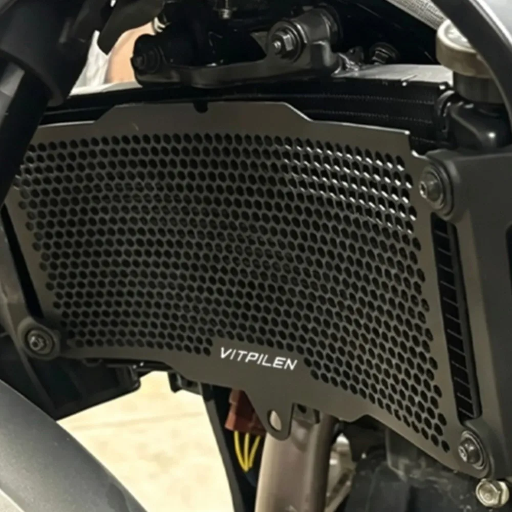 For Husqvarna Svartpilen Vitpilen 401 Motorcycle Radiator Grille Guard Cover Protector Vitpilen401 Svartpilen401 2024 2025 2026