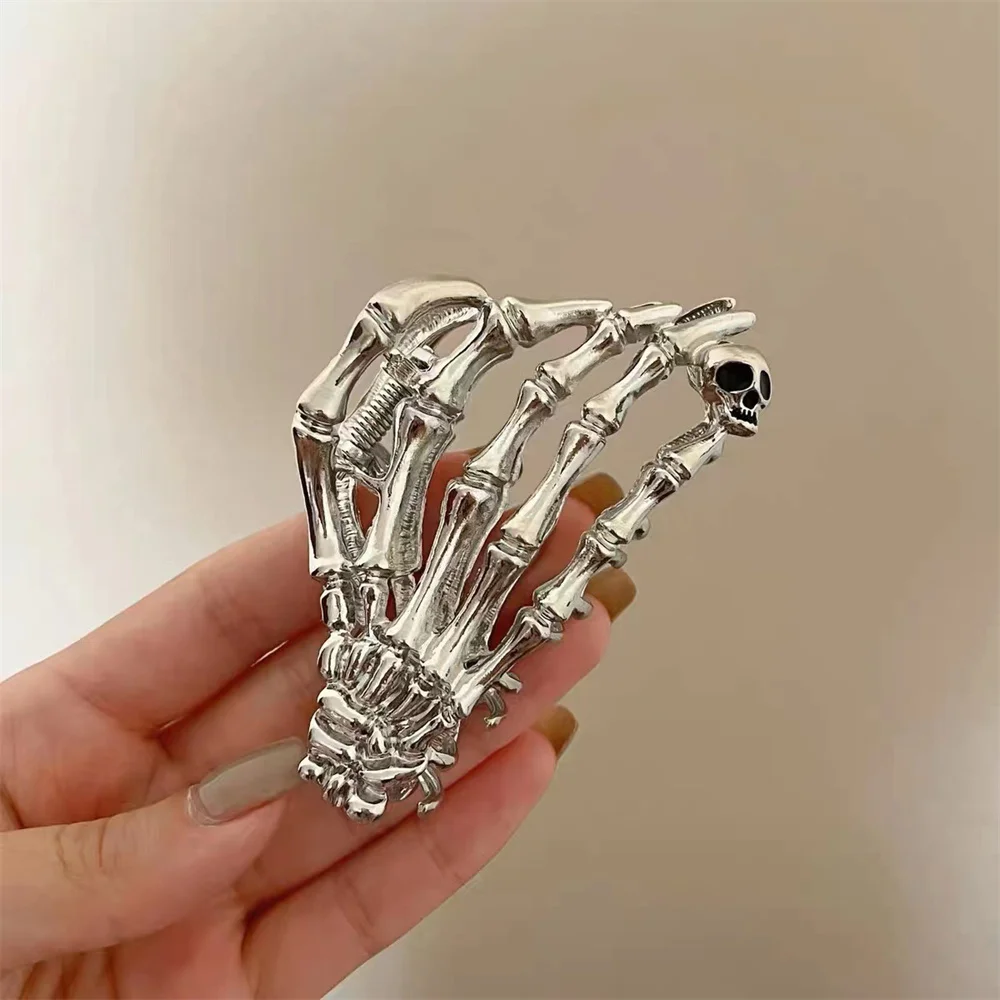 Metal Skeleton Hand Bone Spider Hair Claws Hip Hop Skeleton Claw Hair Clips For Women Halloween Party Cosplay Hair Accessories