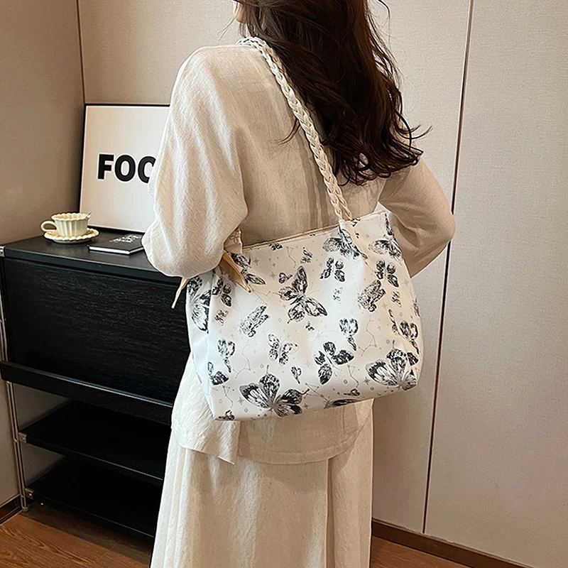 

Leisure Large Capacity 2025 New Summer Shoulder Bag Butterfly College Student Commuter Bag Trendy And Fashionable