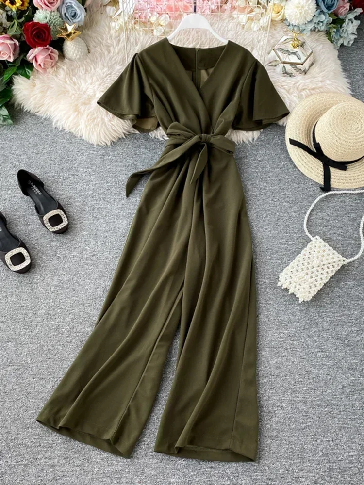 Women's V-Neck Jumpsuit Spring Autumn Short Sleeve Drop Feeling Wide Leg Pants Lacing Waist Straight High Waist Jumpsuit ML537