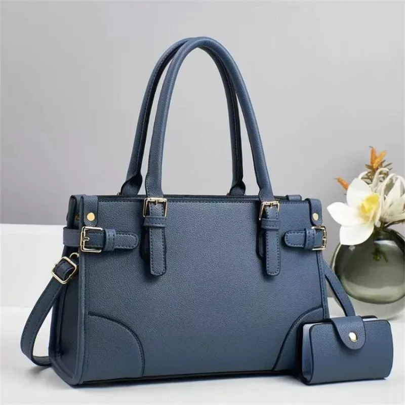 

High End Leather Diaper Bag For Women Crossbody Tote Luxury Vintage Minimalist Designer Large Capacity Stylish Exclusive