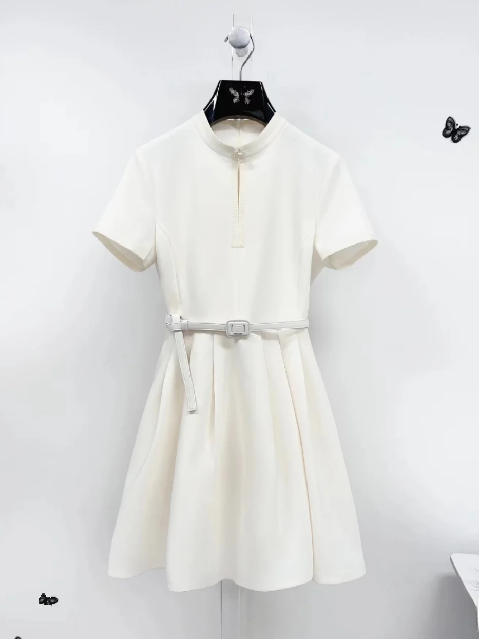 

Новое летнее короткое платье премиум-класса с жемчужной пряжкой на поясе, воротником-стойкой, в стиле Little Fragrance от Du Xiaobei Tagkita для женщин