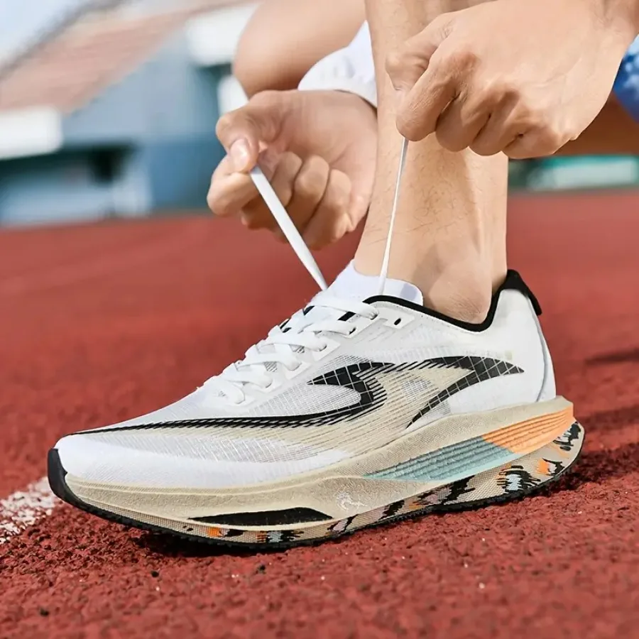 

2026 Spring New Lightweight Breathable Casual Sports Shoes for Men Wide Fit Soft Sole Durable Non-Slip Running Shoes