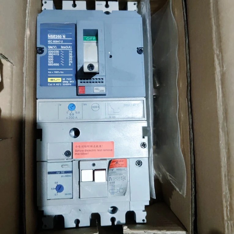 NSE250N3200EL 3P 200A