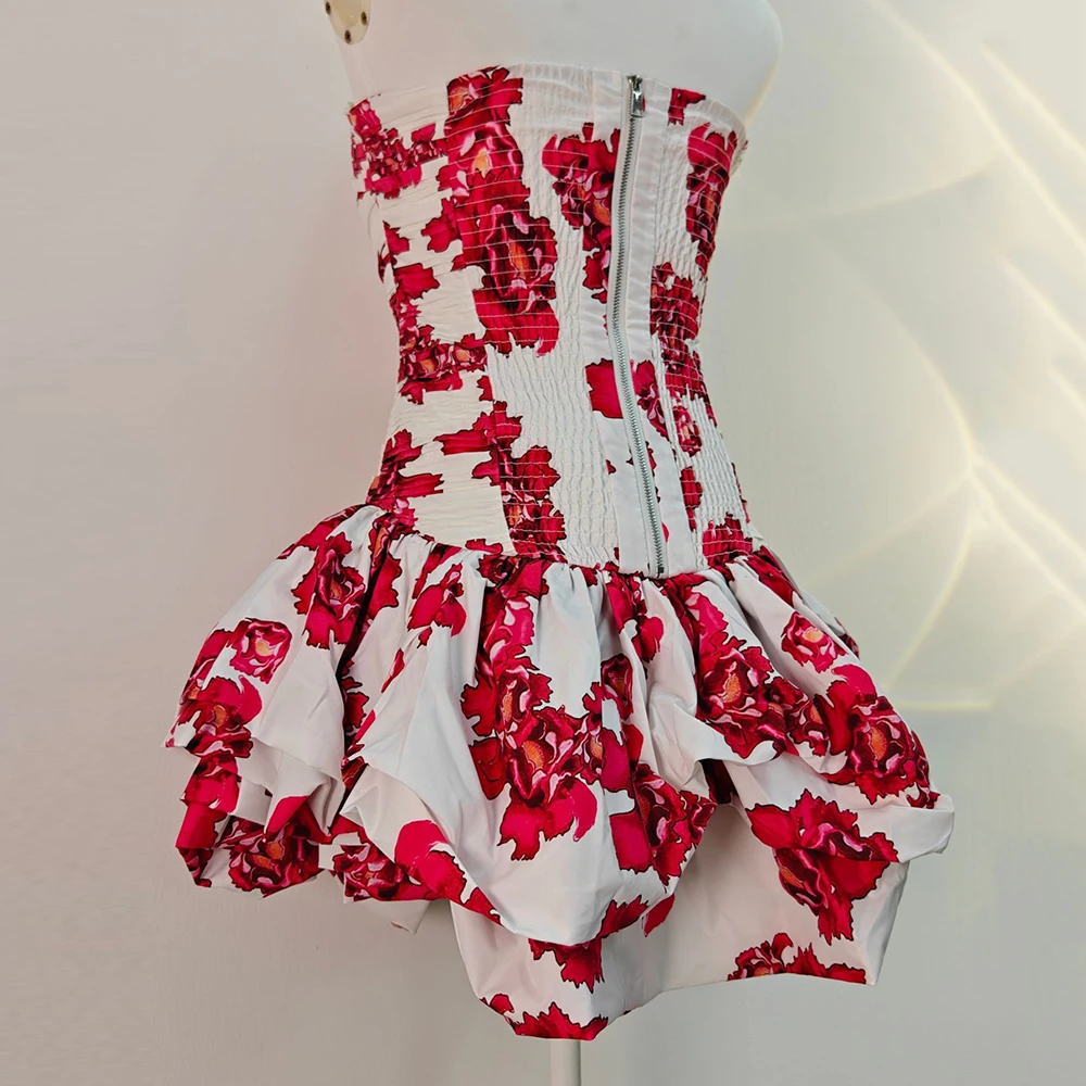 TWOTWINSTYLE Abnehmen Druck Mini Kleider Für Frauen Liebsten Backless Ärmellose Hohe Taille Nette Kleid Weibliche Stil KDR520149