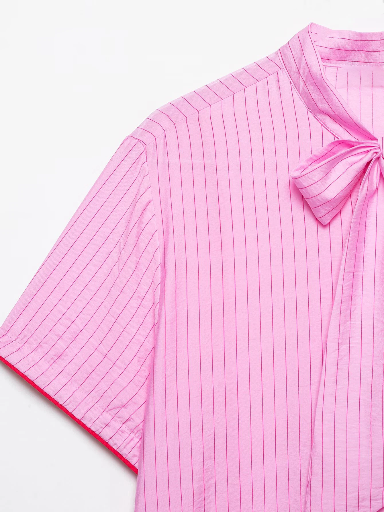 KONDALA Schickes gestreiftes rosa Freizeit-Mode-T-Shirt für Damen 2026 mit Schleife, Streetwear, Vintage, lockeres Hemd, Kurzarm, Urlaubs-Oberteil für Frauen – Detail 5