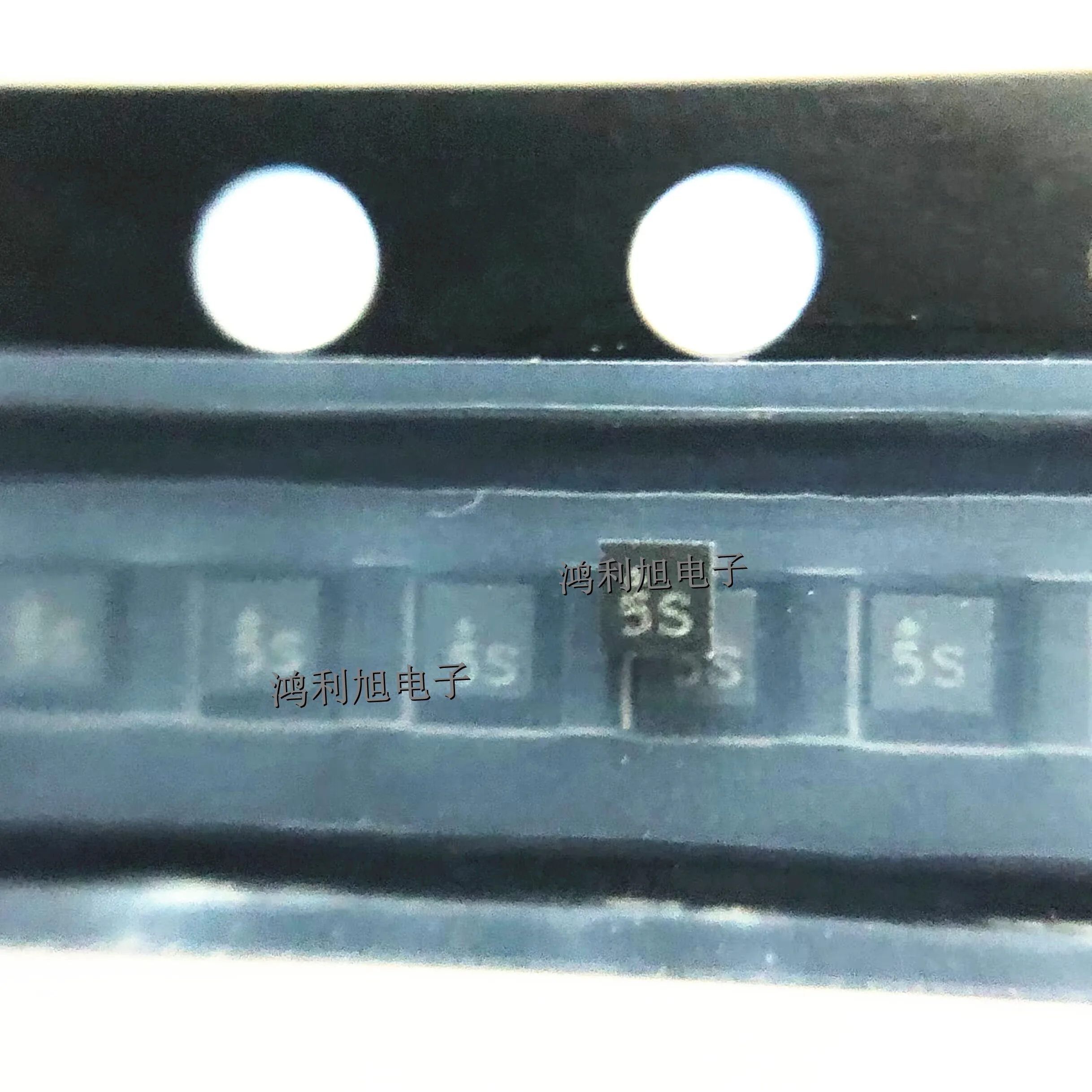 5Pcs/Lot MIC5365-3.… - image