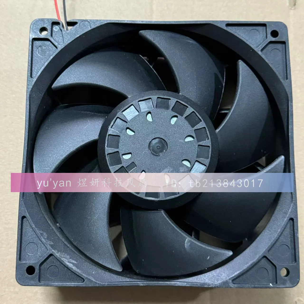 YTD 241451 B DC 24V 1.50A 140x140x50mm 2-проводной охлаждающий вентилятор для сервера