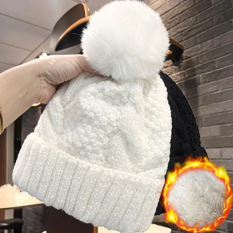 2024 New Winter Twist Knitting Hat For Women Fur Pompom Thick Plush Cap Beanie Solid Color Ladies Warm Ski Snow Skullies Beanies