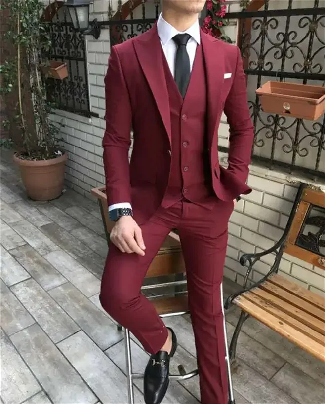 

Custom Made Peaked Lapel Burgundy Business Mens Suit Best Man Groom Wedding Suits For Men 3 Pieces Prom Tuxedo Jacket+Vest+Pant