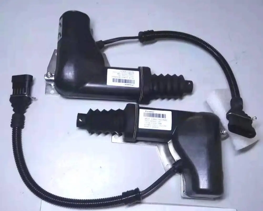 

2025-60188333 Linear Stepping Motor TL-24-250 (DE24-17W42-02FP041)0.072-3 for SANY