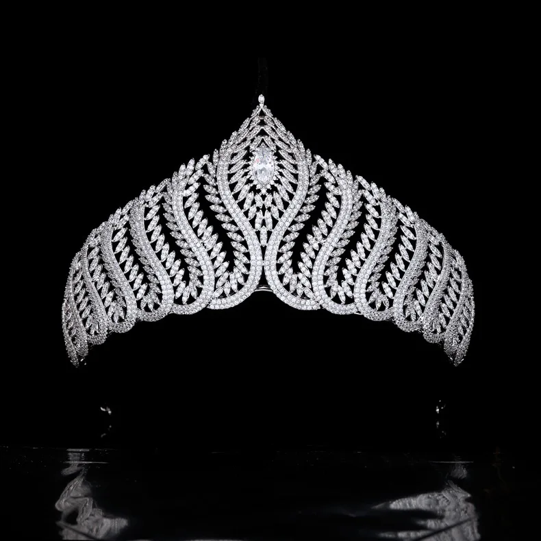 

Crystals CZ Cubic Zirconia Wedding Bridal Royal Tiara Diadem Crown Women Prom Hair Jewelry Accessories CH10132