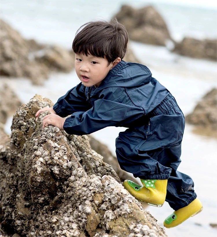 Tute antipioggia e tute da pozzanghera per bambini impermeabile di un pezzo impermeabile traspirante outdoor boys rainwear girls in generale sottile ventilare