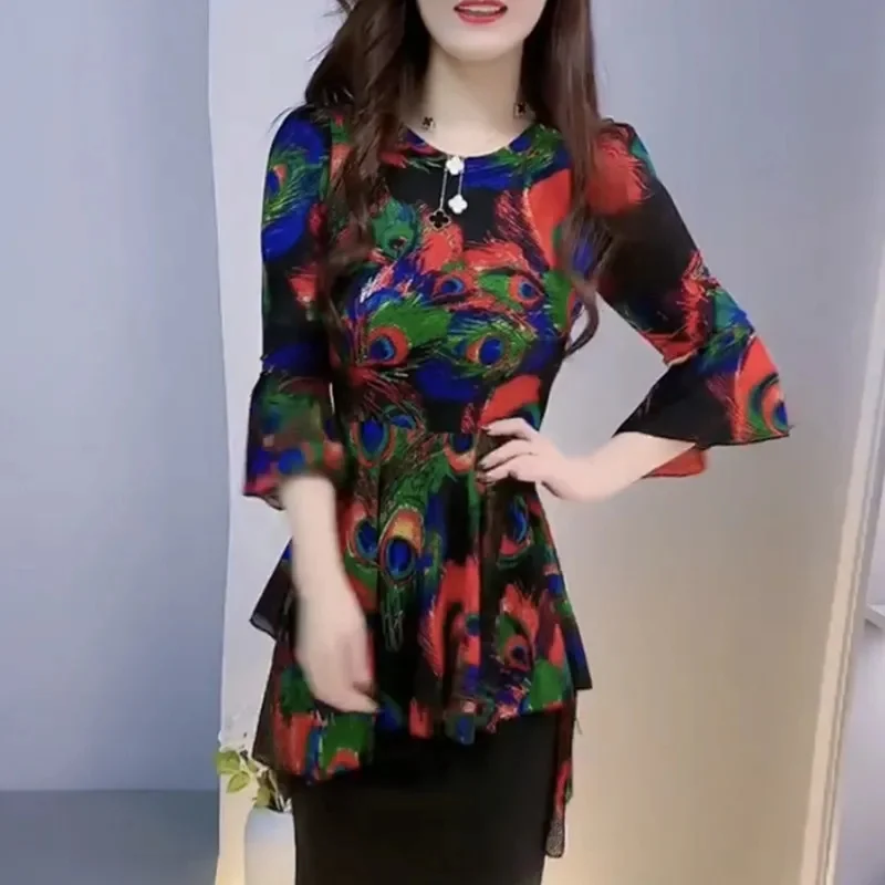 Korean Women Round Necked Patchwork Blouse Summer Femme Flare Sleeve Shirts Sense Of Design Lady Fashion Large Size 4XL Blousees