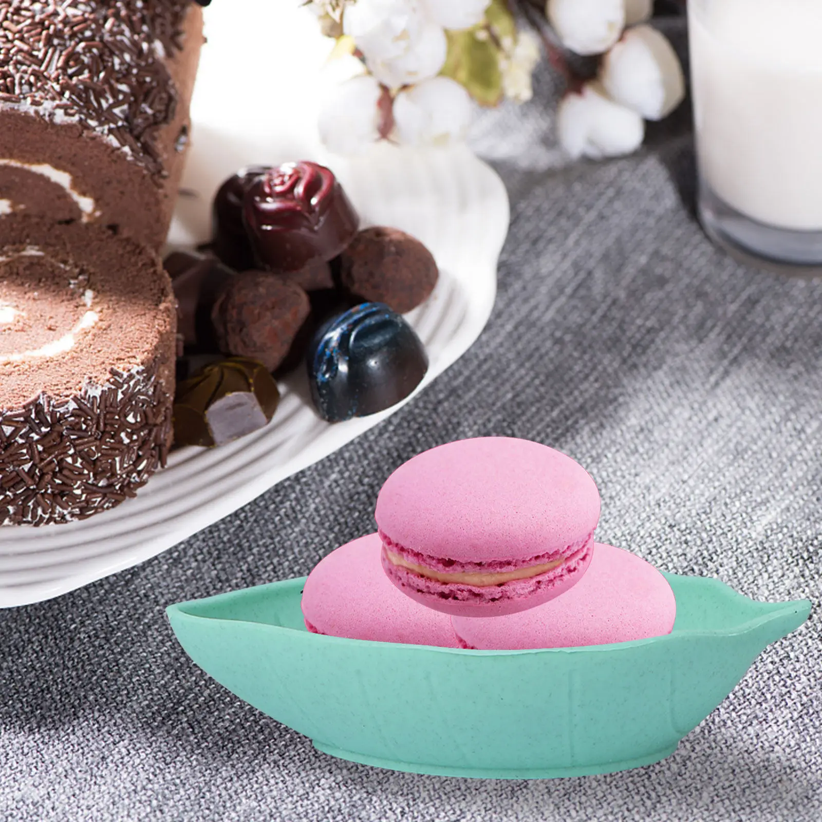 Juego de 16 Platos para Salsas en Forma de Hoja, Platos de PP para Salsa de Tomate, Mantequilla, Chutney, Aceite de Oliva, Platos para Aperitivos y Postres