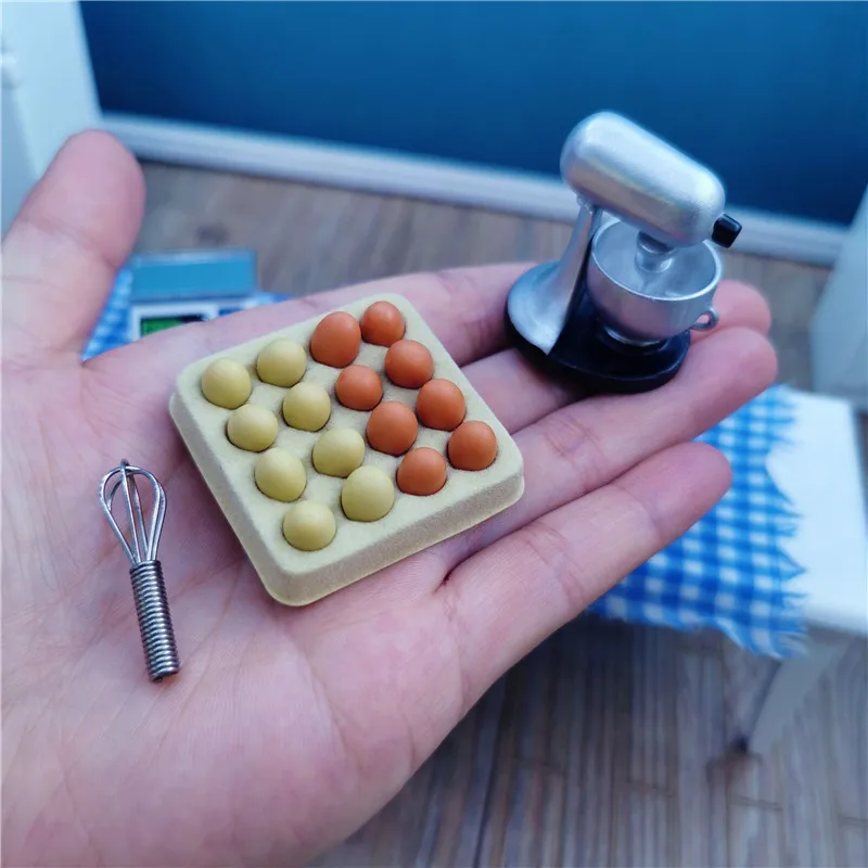 1:12 Miniature di case delle bambole Articoli Mini modello di miscelatore per vassoi per uova da cucina per accessori per la decorazione di mobili da cucina per case delle bambole