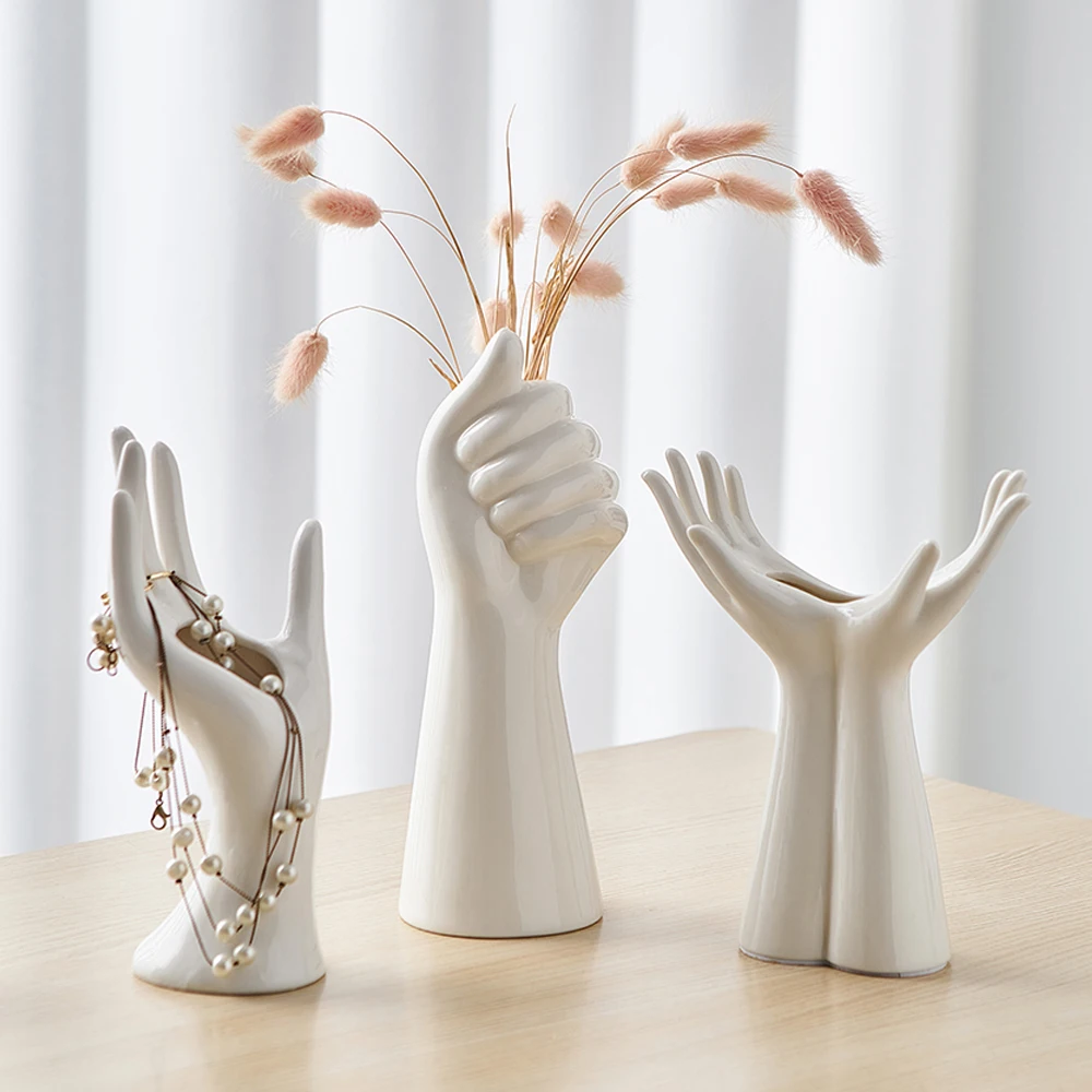 Nordic style Home Decor Office Desktop Decoration Living Room Vases White Ceramic Hand Vase for Hydroponic Flower Arrangement