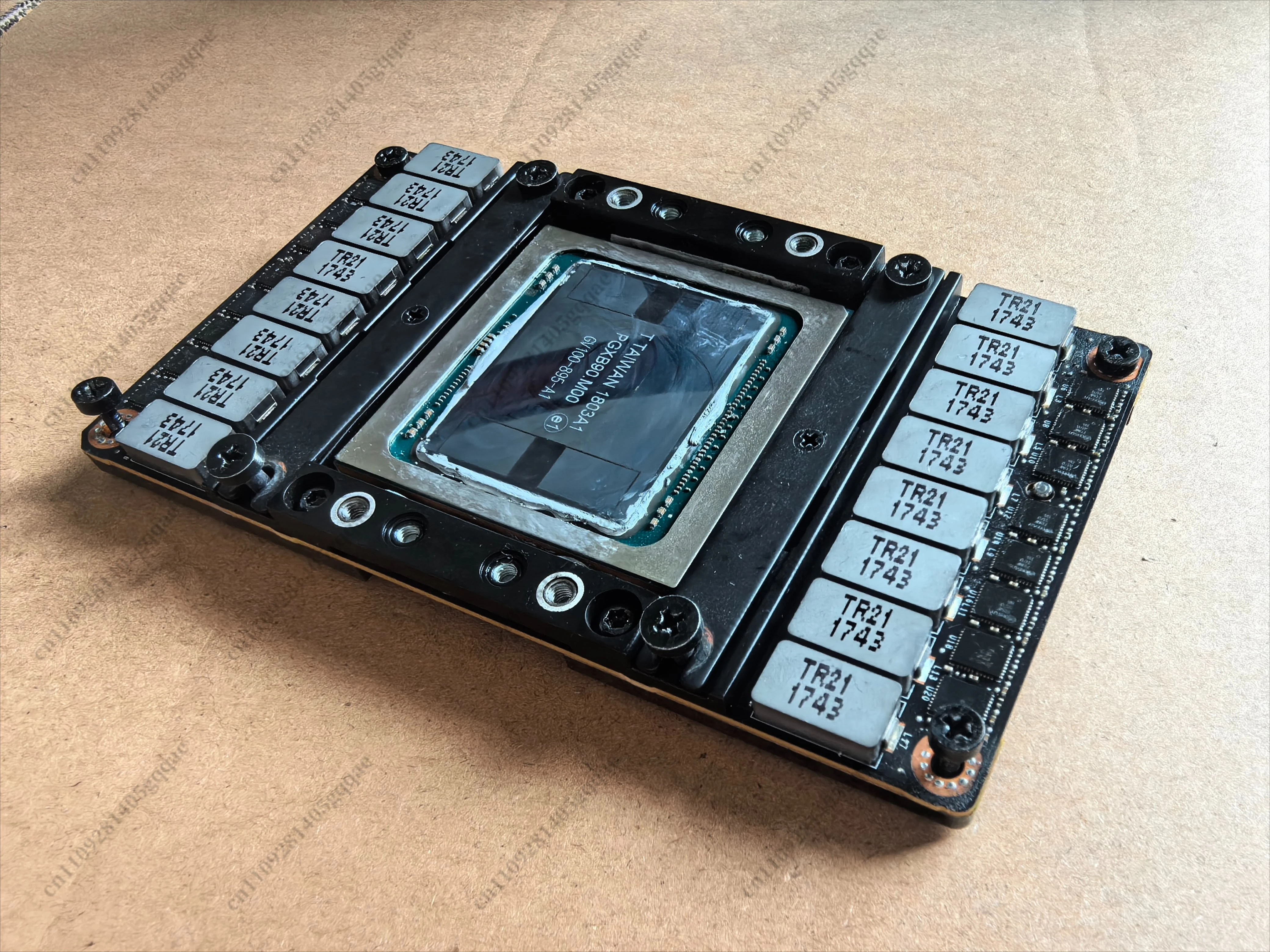 V100 16G/32G SXM2 Server Graphics Card Accelerator for AI HPC Compute