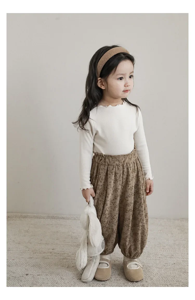 Schickes Rüschen-Spitzen-Rollkragen-Oberteil für Kleinkind-Mädchen, Weiche Stretch-Bluse aus Kunstwolle mit Langen Ärmeln, Lässiges Alltagsshirt für Kinder – Detail 13