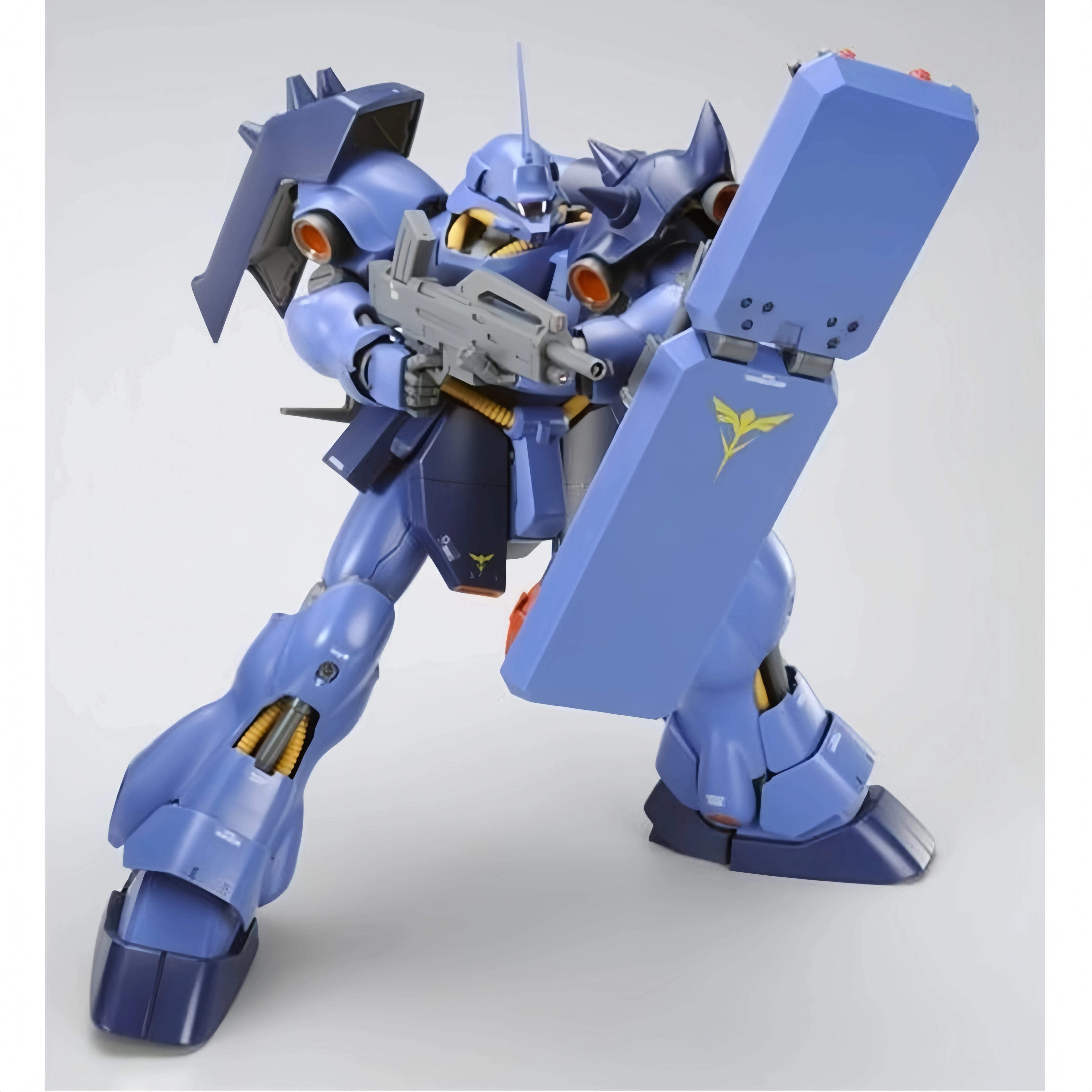 Bandai MG 1/100 Gira Doga Rezin Schneider Custom Model Kit Anime Char's Counterattack Original Gunpla Assembly Gundam Toy