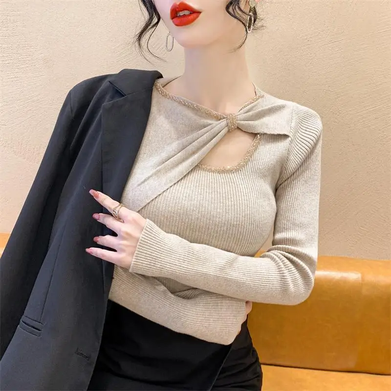 Autumn Winter New Fashion Bow Collar Solid Long Sleeve Pullovers Women\'s Clothing Diamonds Pleated Knitting Slim Temperament Top