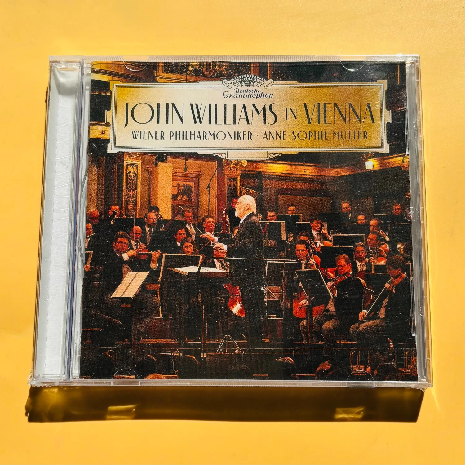

John Williams in Vienna Wiener Philharmoniker Anne-Sophie Mutter Deutsche Grammophon Classical Orchestral Soundtrack CD