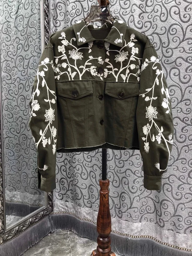 Giacca nuova di alta qualità 2024 autunno inverno cappotto capispalla donna Vintage ricamo floreale manica lunga giacca cappotto bianco Casual