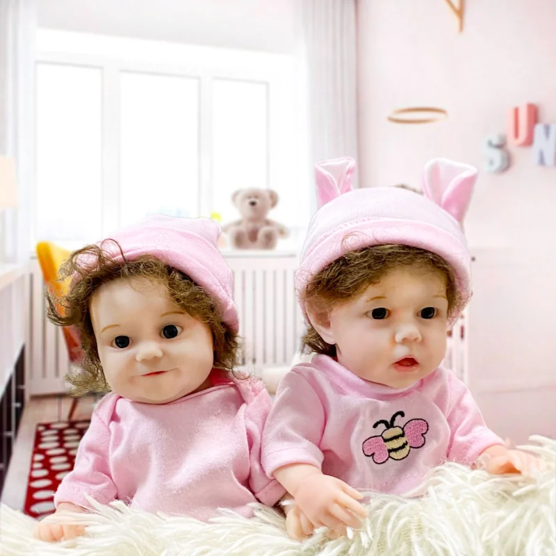 28cm Silicone Imitation Baby Big Eye Cute Baby Changing Into Soft Silicone Imitation Baby Doll