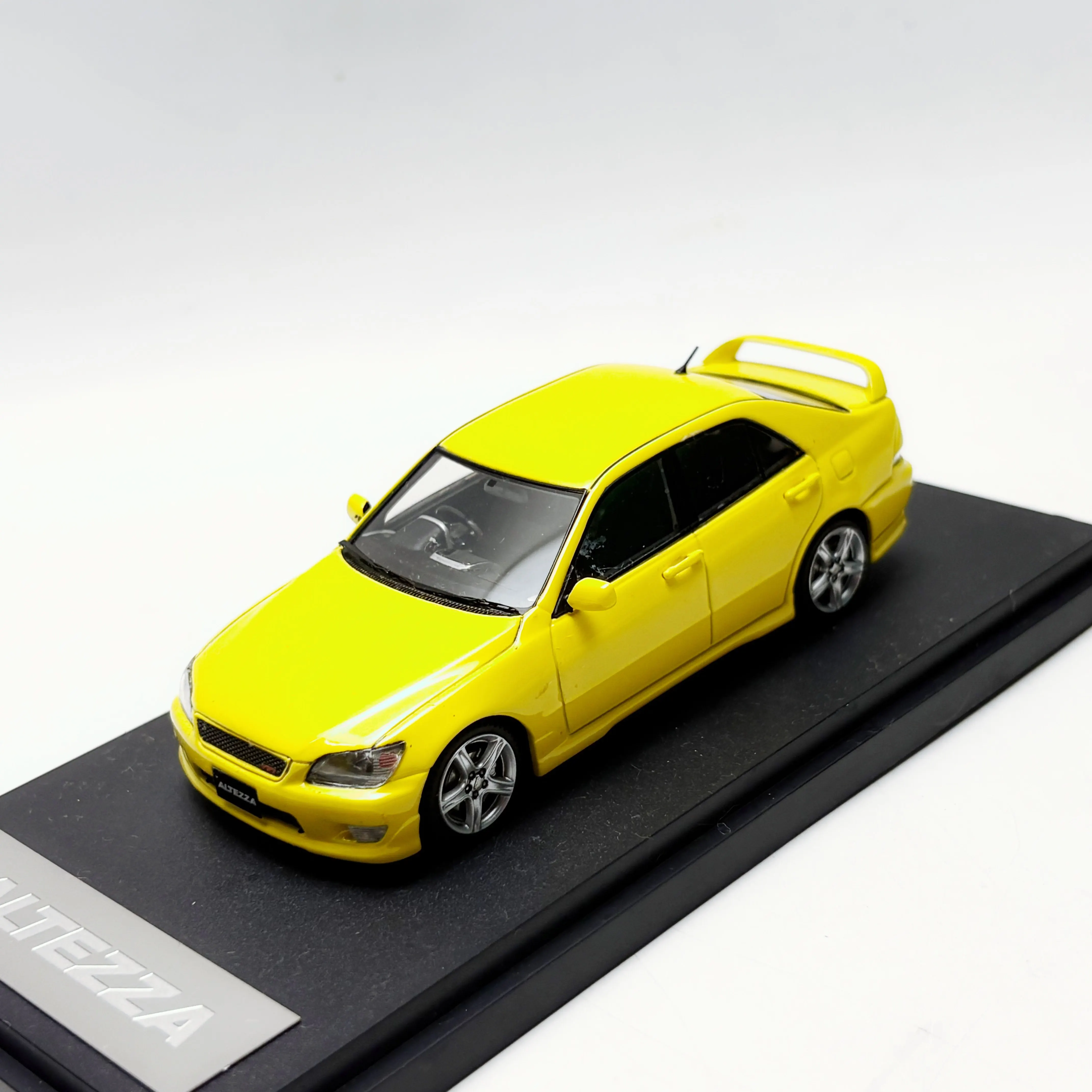 Mark43 Toyota Land Shark Altezza RS200 Lexus IS 1/43 Scale Resin Car Model view 2