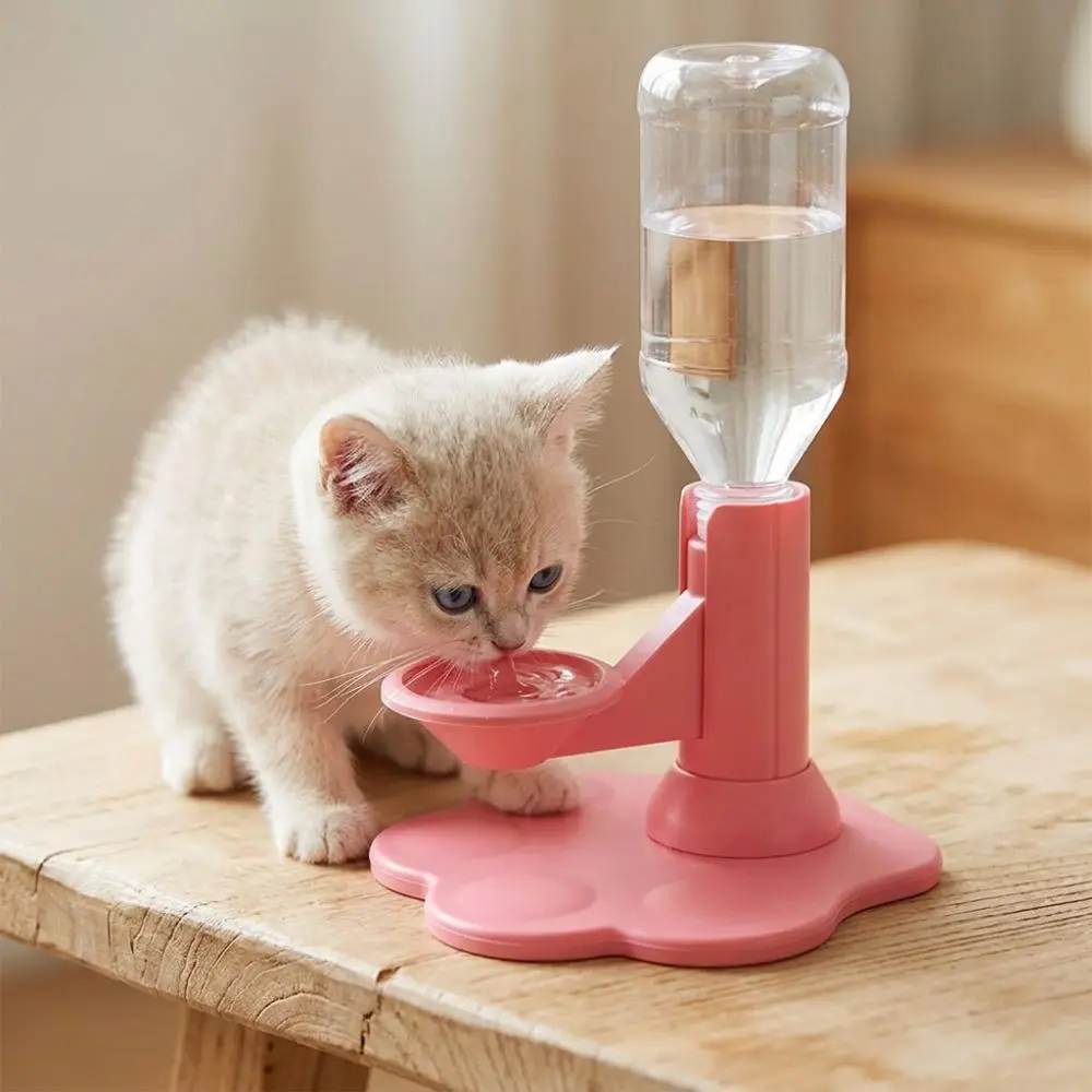 Anti-Wet Mouth Gravity Cat Water Dispenser Prevent Black Chin Gravity Refill Cat Auto Water Bowl Suction Cup Base Non-Slip