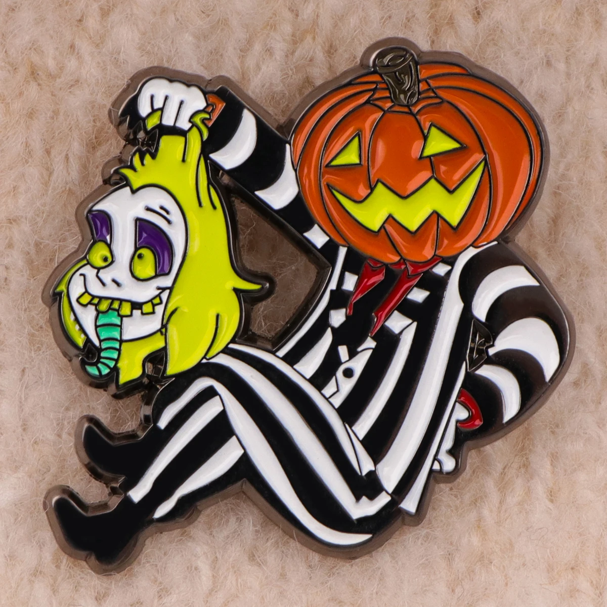 

Horror Movie Enamel Pin Halloween Badge On Backpack Lapel Pins Punk Brooches for Jackets Cosplay Accessories Gift Toys