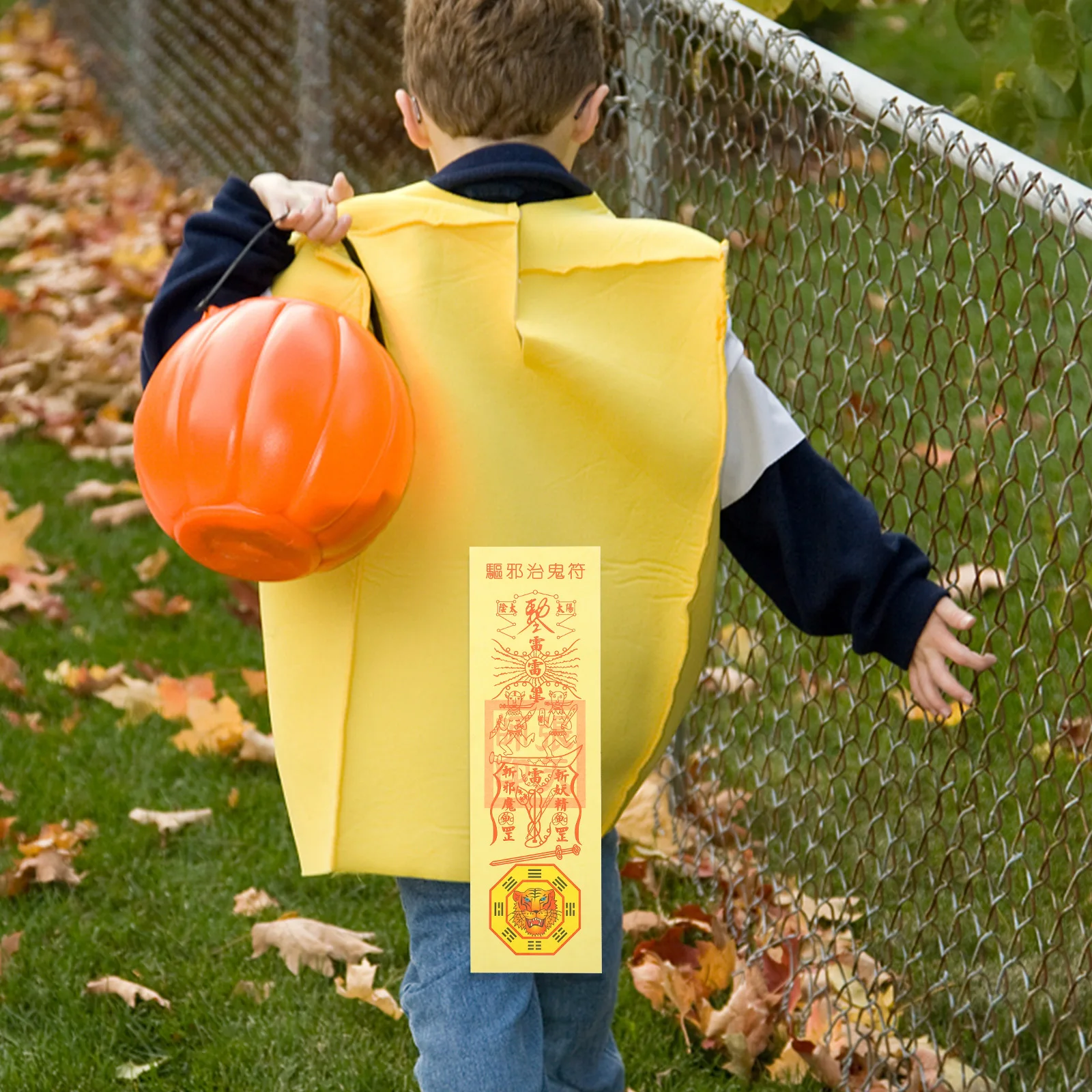 

10 Sheets Chinese Spell Paper Fulu Prop Creative Party Prank Prop Halloween Festival Cosplay Costume Accessory Taoist Priest