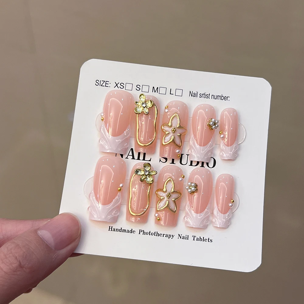 10Pcs/Set Handmade Medium-sized Almond 3d gel flower Golden French Press on nails，Leopard print and crystal embellishments view 3