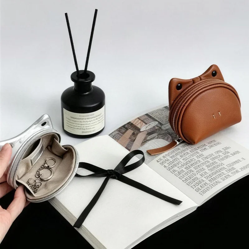 

2026 New Cute Coin Purse, Neck Hanging Portable Pouch for Coins, Keys & Earphones, Trendy Bag for Women