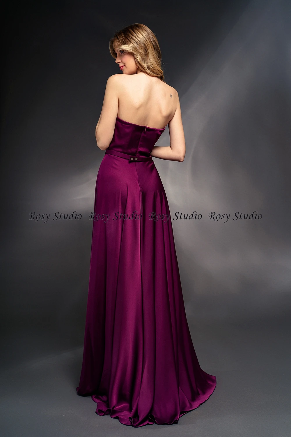 New Arrivals High Quality Elegant Side Slit Bridesmaid Dresses Strapless Wedding Guest Gown A-Line Maid of Honor Dress