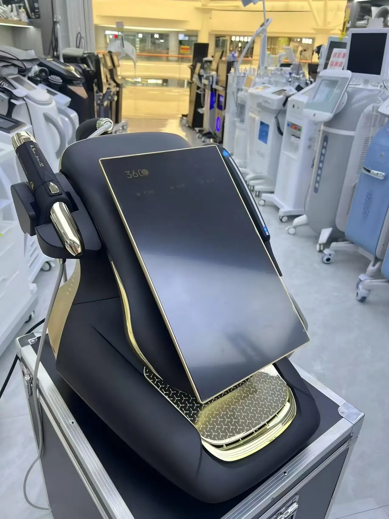 2025 Versione calda Hefu + Lipo 25DMAX Anti-età Lifting del viso Rafforzamento della pelle 360MAX Macchina per la bellezza rassodante del corpo