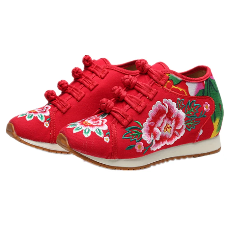 KNCOKAR New Women\'s Flower Embroidered Flat Shoes Chinese Style Casual And Comfortable Denim Fabric Sneakers Wedge x1179