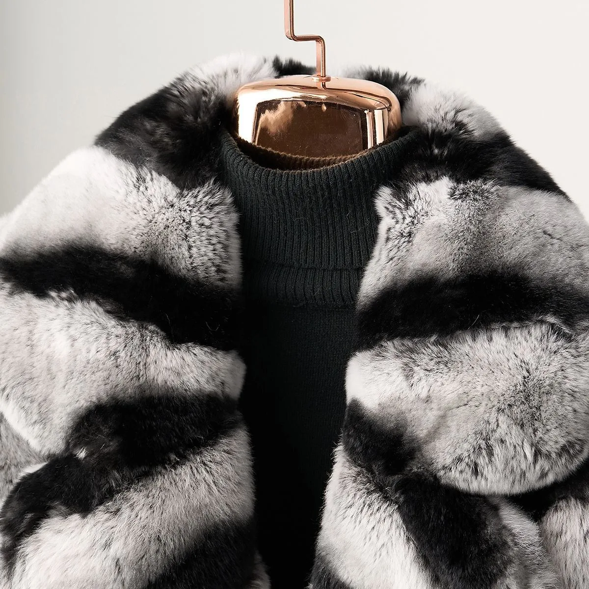 الخريف والشتاء منتج جديد فاخر قضاعة الأرنب الفراء العشب معطف 2025 تنوعا المرأة الأسود والرمادي المشارب معطف الفرو #5